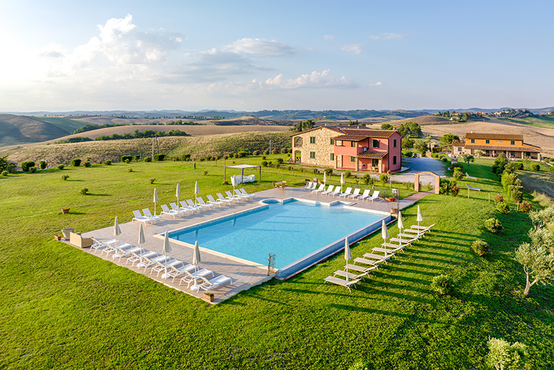Panieracci Agriturismo con piscina in Toscana